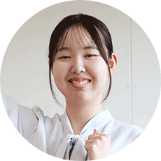 顔写真：
                Fさん
